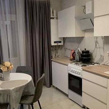 Сдается 1-комнатная квартира, 42 м²