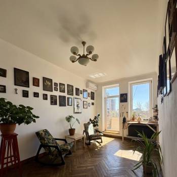 Продается 2-х комнатная квартира, 63 м²