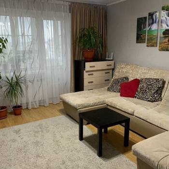 Продается 1-комнатная квартира, 64,3 м²