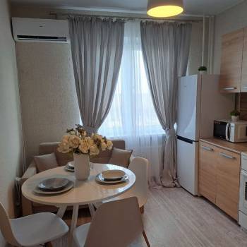 Сдается 1-комнатная квартира, 39 м²