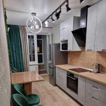 Сдается 1-комнатная квартира, 43 м²