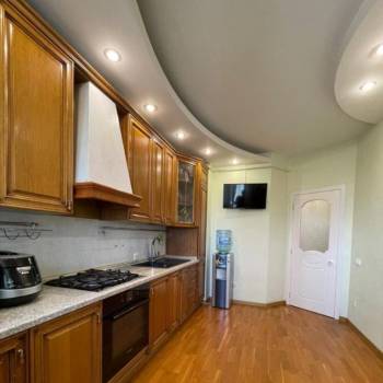 Продается 3-х комнатная квартира, 109 м²