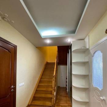 Продается 3-х комнатная квартира, 109 м²