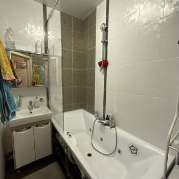 Сдается 2-х комнатная квартира, 60 м²