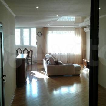 Сдается 2-х комнатная квартира, 73 м²