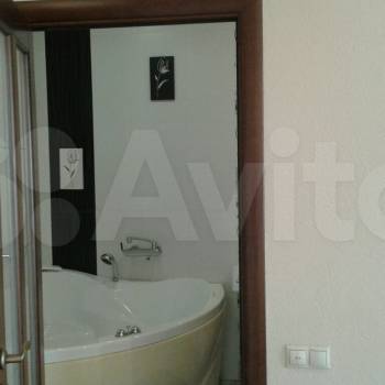Сдается 2-х комнатная квартира, 73 м²