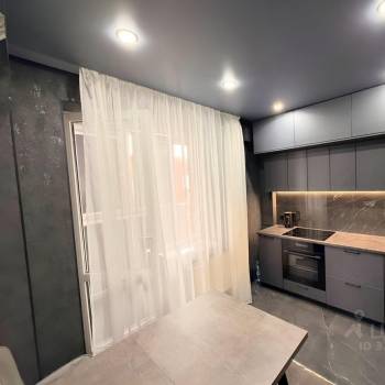 Продается 1-комнатная квартира, 38 м²
