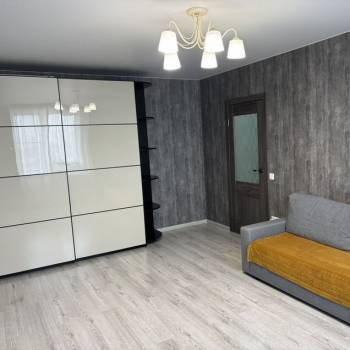 Продается 1-комнатная квартира, 39,9 м²