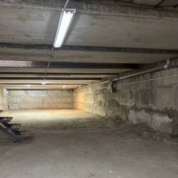 Сдается Нежилое помещение, 400 м²