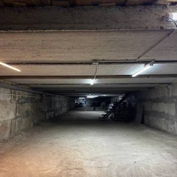 Сдается Нежилое помещение, 400 м²