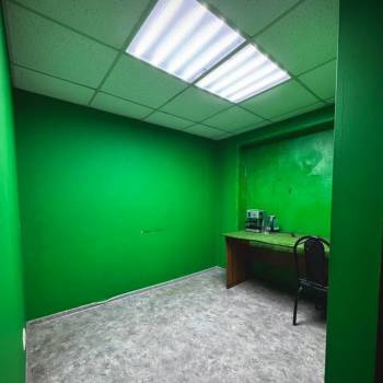 Сдается Нежилое помещение, 400 м²