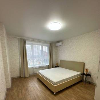 Сдается 2-х комнатная квартира, 65 м²