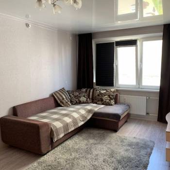 Сдается 1-комнатная квартира, 35 м²