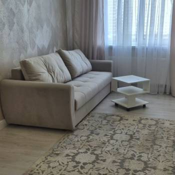 Сдается 1-комнатная квартира, 38 м²