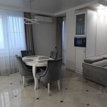 Продается Многокомнатная квартира, 88,1 м²