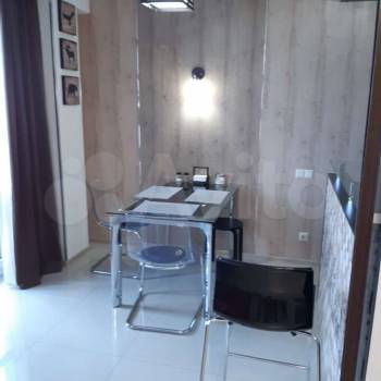 Сдается 1-комнатная квартира, 45 м²