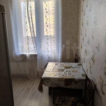 Сдается 1-комнатная квартира, 35 м²