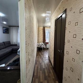 Продается 1-комнатная квартира, 30 м²