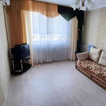 Сдается 2-х комнатная квартира, 60 м²