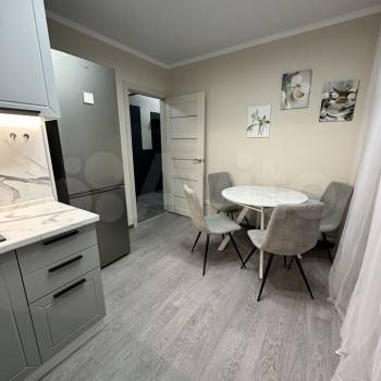 Сдается 2-х комнатная квартира, 56 м²