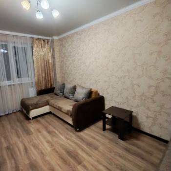 Сдается 1-комнатная квартира, 40 м²