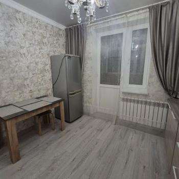 Сдается 1-комнатная квартира, 44 м²