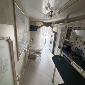 Продается 2-х комнатная квартира, 65 м²