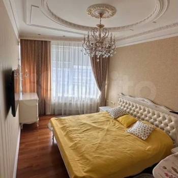 Продается 3-х комнатная квартира, 122 м²