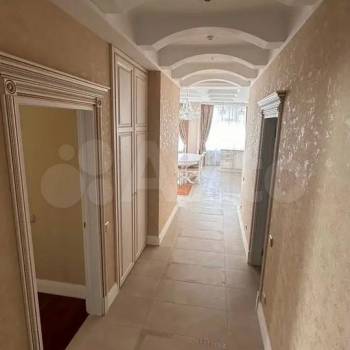 Продается 3-х комнатная квартира, 122 м²