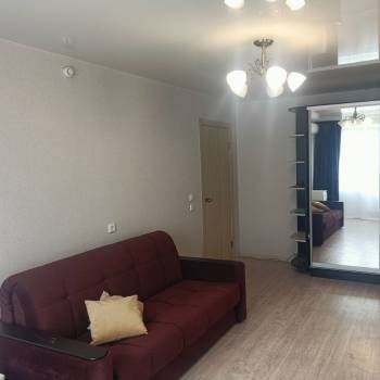 Сдается 1-комнатная квартира, 38 м²