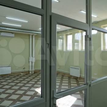 Сдается Нежилое помещение, 172,5 м²