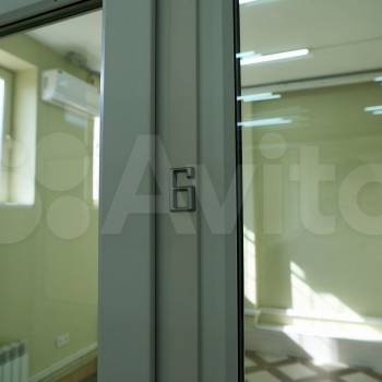 Сдается Нежилое помещение, 172,5 м²