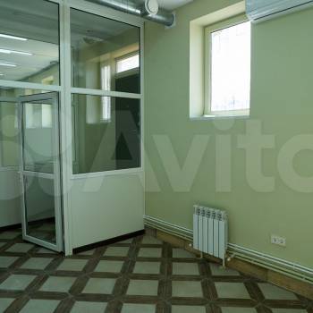 Сдается Нежилое помещение, 172,5 м²