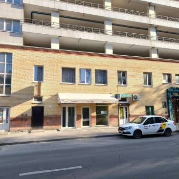 Сдается Нежилое помещение, 172,5 м²