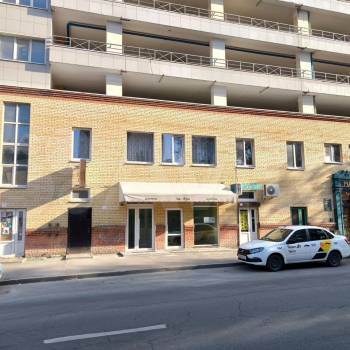 Сдается Нежилое помещение, 172,5 м²