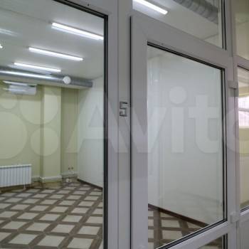 Сдается Нежилое помещение, 172,5 м²