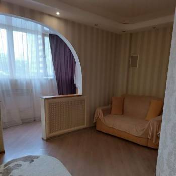 Продается 1-комнатная квартира, 39 м²