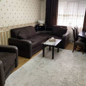 Продается 1-комнатная квартира, 65 м²