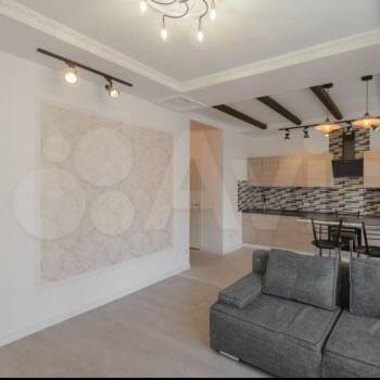Сдается 1-комнатная квартира, 38 м²