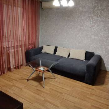 Сдается 2-х комнатная квартира, 63 м²