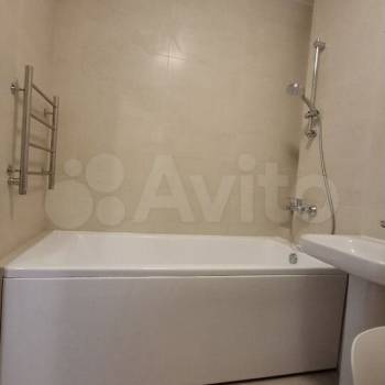 Продается 3-х комнатная квартира, 76 м²