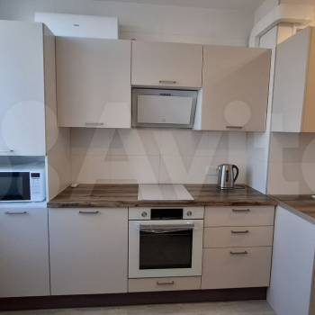 Продается 3-х комнатная квартира, 76 м²