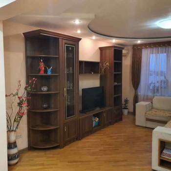 Сдается Многокомнатная квартира, 100 м²