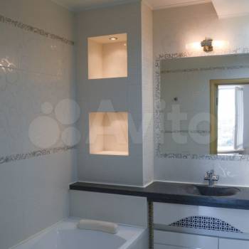 Сдается 2-х комнатная квартира, 84 м²