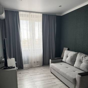 Сдается 1-комнатная квартира, 35 м²