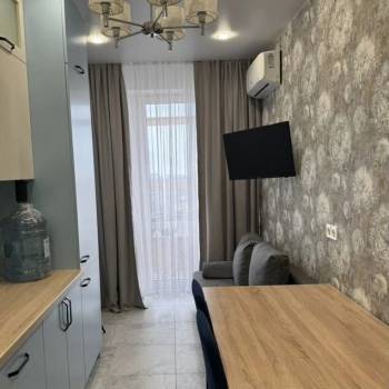 Продается 1-комнатная квартира, 40 м²