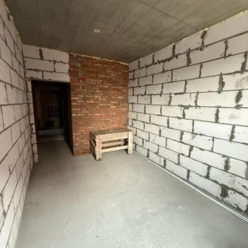 Продается 1-комнатная квартира, 37 м²