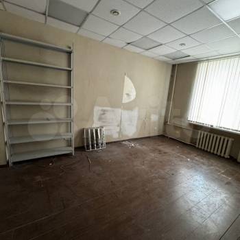 Продается Нежилое помещение, 217 м²