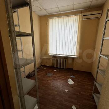 Продается Нежилое помещение, 217 м²