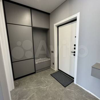 Продается 1-комнатная квартира, 37 м²
